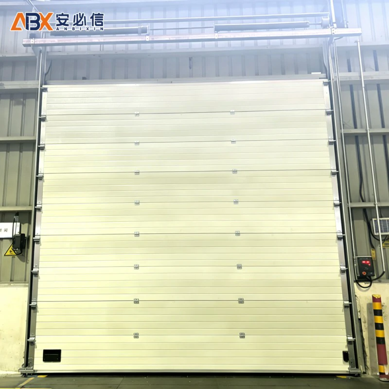 锡林郭勒盟乌兰哈拉嘎苏木钢质提升门